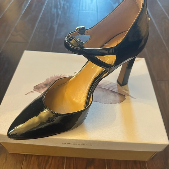 Jessica London Shoes - Elegant Black Patent Leather Heels
